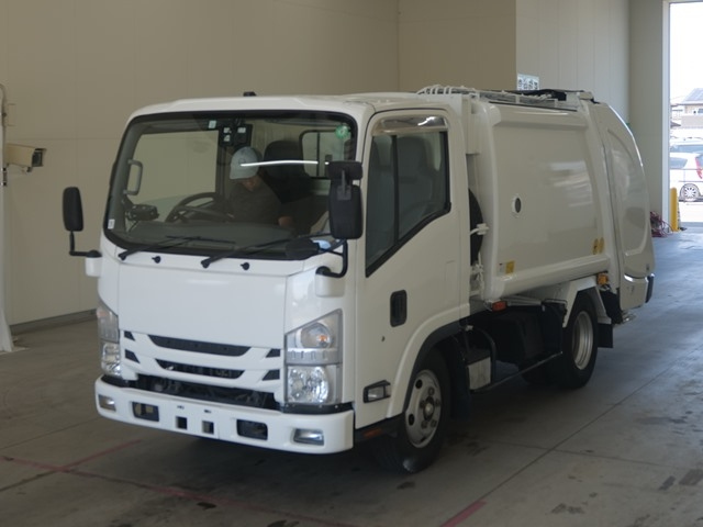 ISUZU ELF 2018