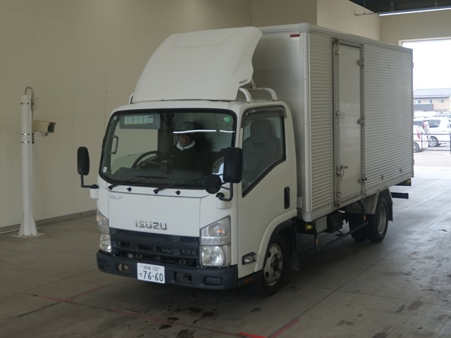 ISUZU ELF 2009