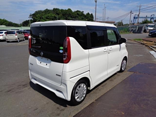 NISSAN ROOX 2020