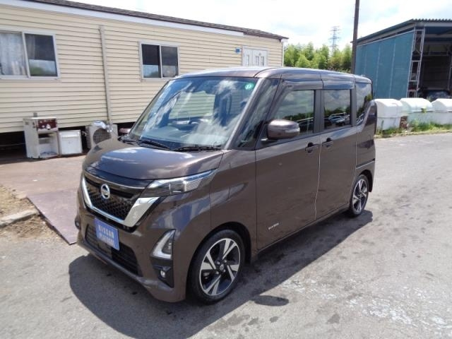 NISSAN ROOX 2020