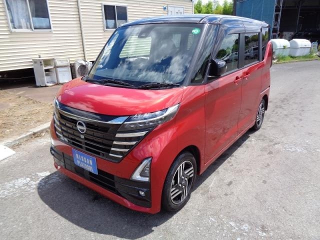 NISSAN ROOX 2023