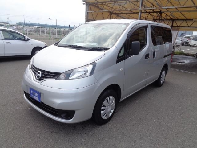 NISSAN NV200 2020
