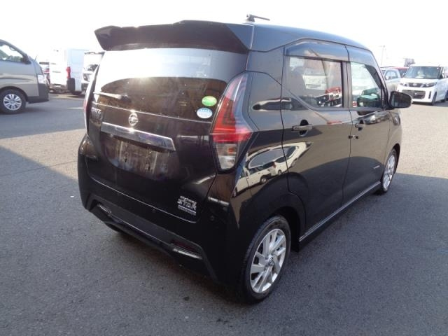 NISSAN DAYZ 2020