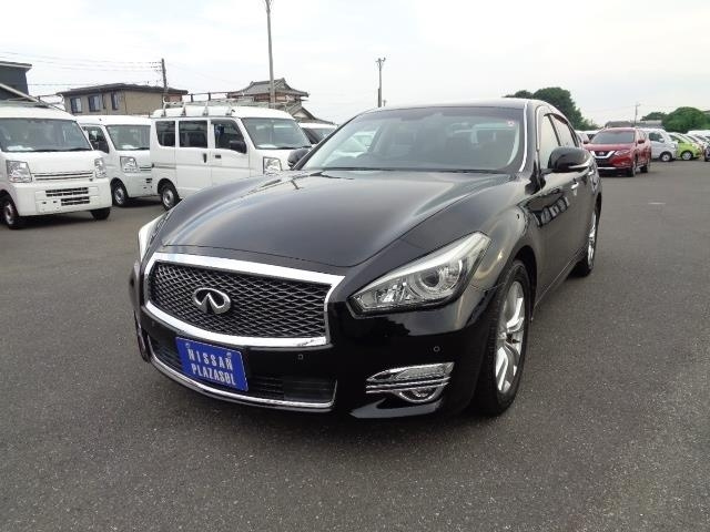 NISSAN FUGA 2018