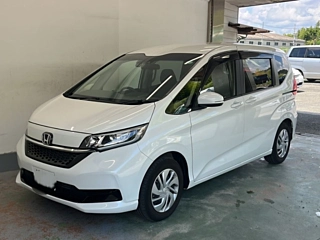 HONDA FREED 2023