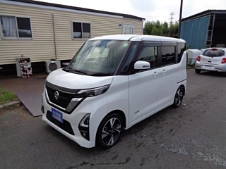 NISSAN ROOX 2020