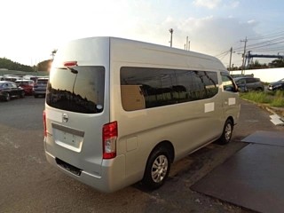 NISSAN CARAVAN 2020