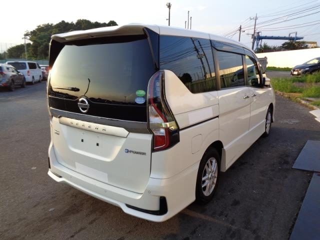 NISSAN SERENA 2020