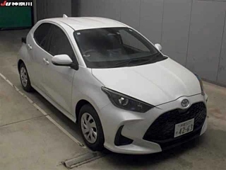TOYOTA YARIS 2024