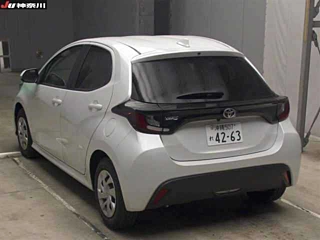 TOYOTA YARIS 2024