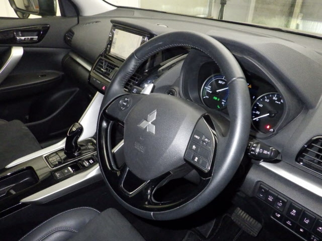 MITSUBISHI ECLIPSE CROSS 2020