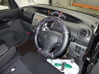 DAIHATSU TANTO 2009