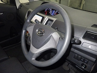 DAIHATSU MOVE 2012