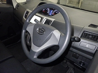 DAIHATSU MOVE 2011