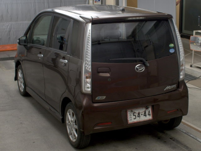 DAIHATSU MOVE 2014