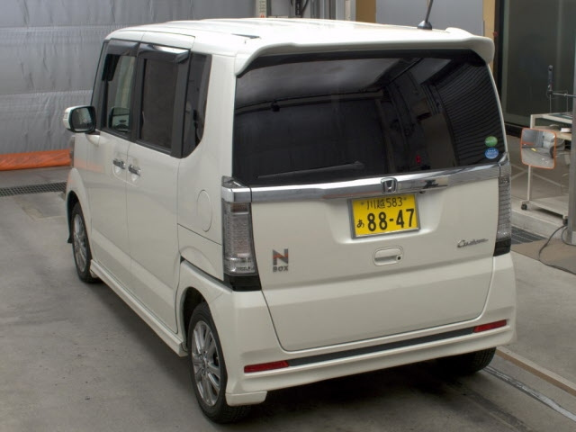 HONDA N BOX 2016