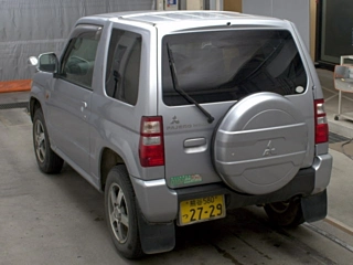 MITSUBISHI PAJERO MINI 2010