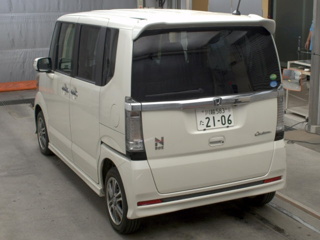 HONDA N BOX 2015