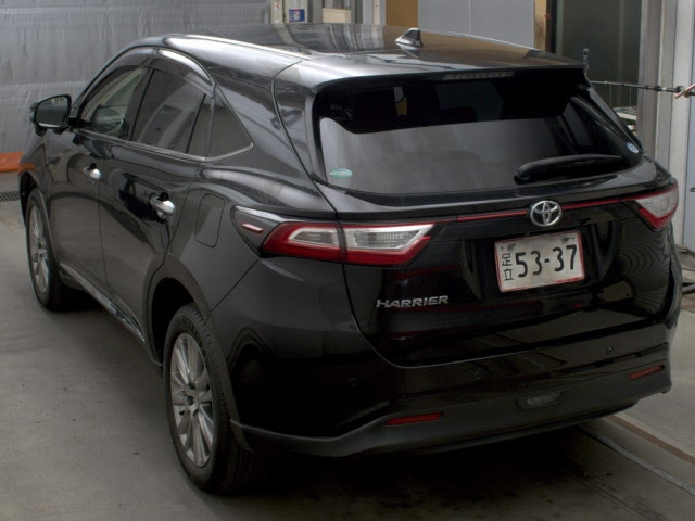 TOYOTA HARRIER 2019