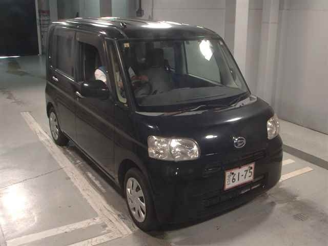 DAIHATSU TANTO 2012