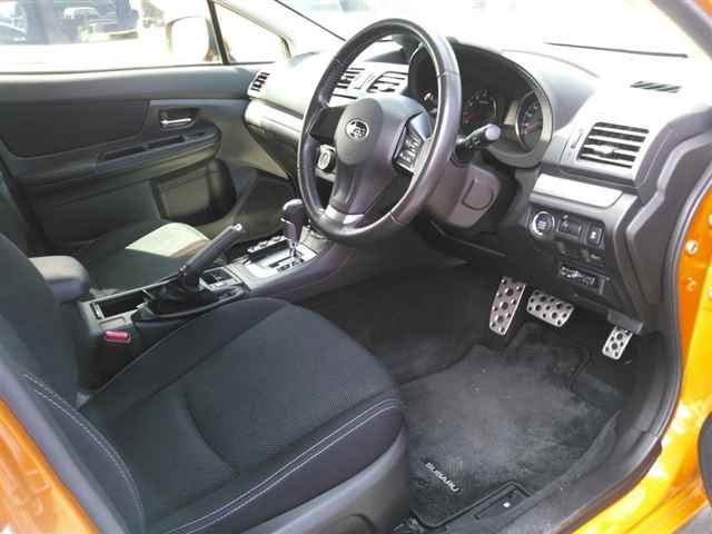 SUBARU XV 2012