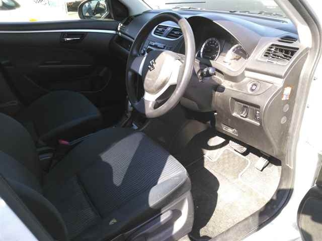 SUZUKI SWIFT 2010