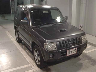 NISSAN KIX 2009