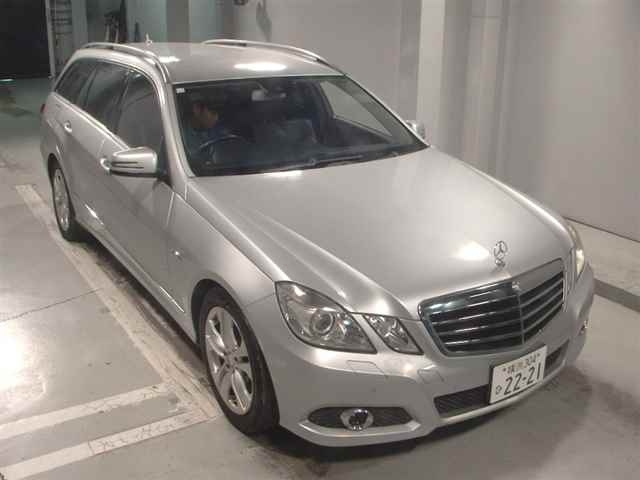 MERCEDES BENZ E CLASS WAGON 2010