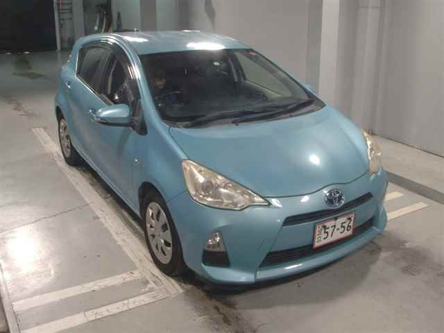 TOYOTA AQUA 2012