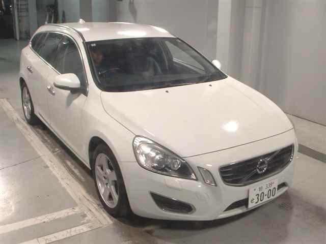 VOLVO V60 2012