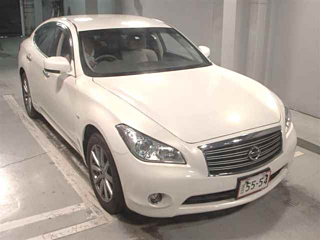 NISSAN FUGA 2014