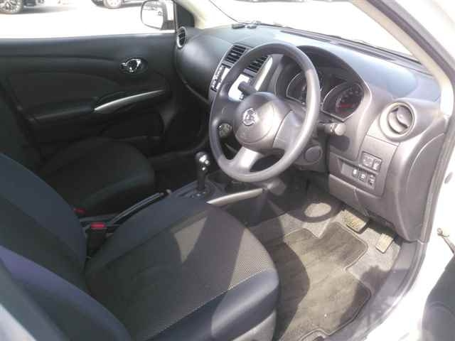 NISSAN LATIO 2013