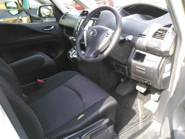 NISSAN SERENA 2012