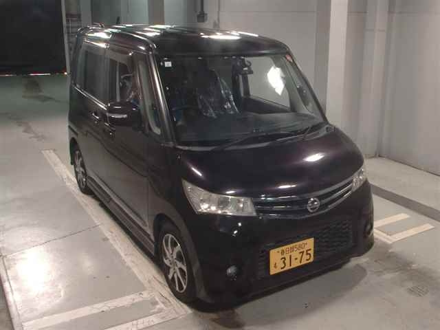 NISSAN ROOX 2011