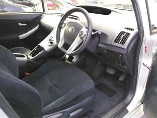 TOYOTA PRIUS 2014