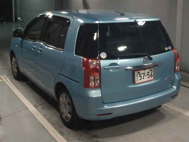 TOYOTA RAUM 2008