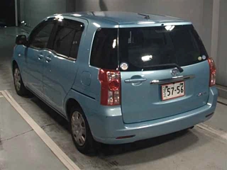 TOYOTA RAUM 2008