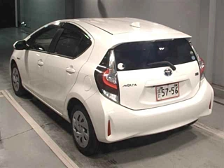 TOYOTA AQUA 2020