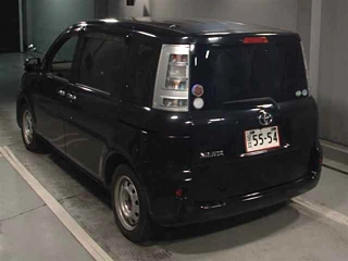 TOYOTA SIENTA 2014