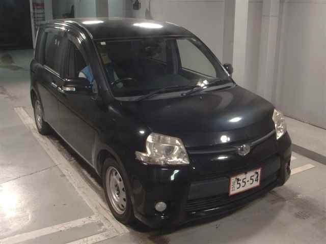 TOYOTA SIENTA 2014