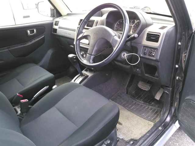 MITSUBISHI PAJERO MINI 2008