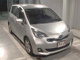 TOYOTA RACTIS 2015