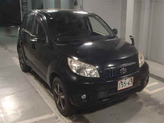 TOYOTA RUSH 2011