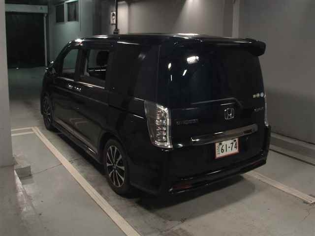 HONDA STEP WAGON 2012