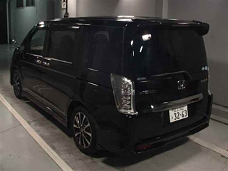 HONDA STEP WAGON 2013