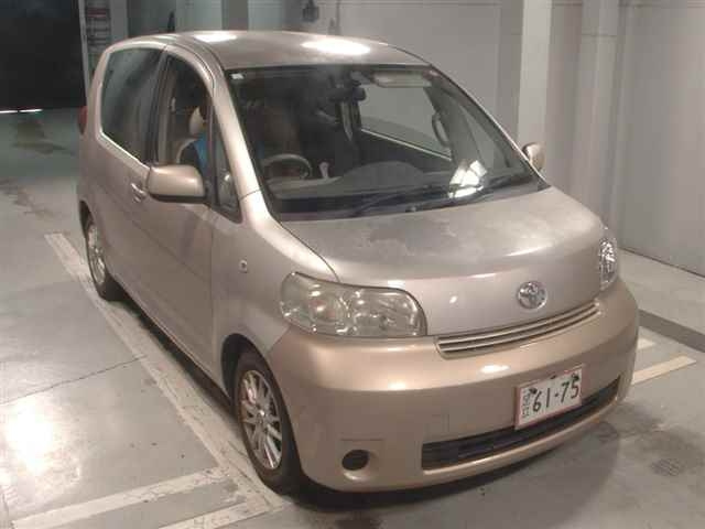 TOYOTA PORTE 2008