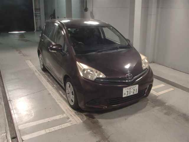 TOYOTA RACTIS 2013