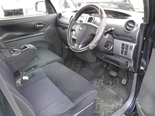 DAIHATSU TANTO 2009