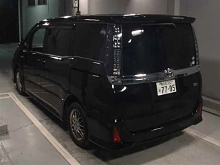 TOYOTA VOXY 2016