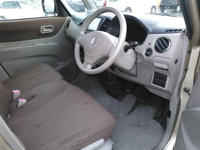 SUZUKI PALETTE 2011